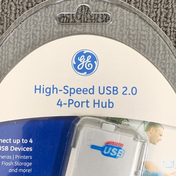 GE High Speed USB 2.0 4-Port Hub Built in Cable #98751 New Factory Sealed - Picture 4 of 13